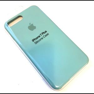 IPhone 7 Plus Apple Silicone Case